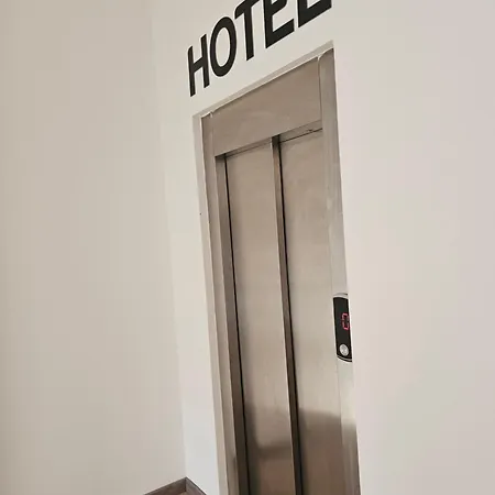 Hotel 3a